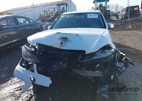 2013 Mercedes-Benz C 300 Sport 4Matic из США, поврежденный, VIN WDDGF8AB4DR271534